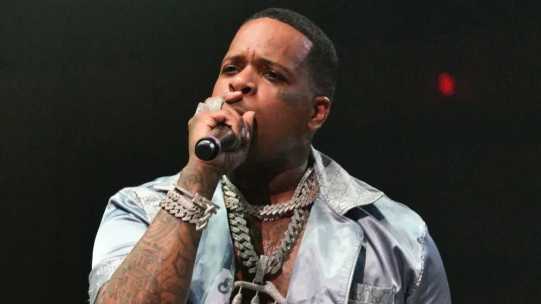 Finesse2Tymes Rants About Girlfriend Shug Incarceration While He Is Free