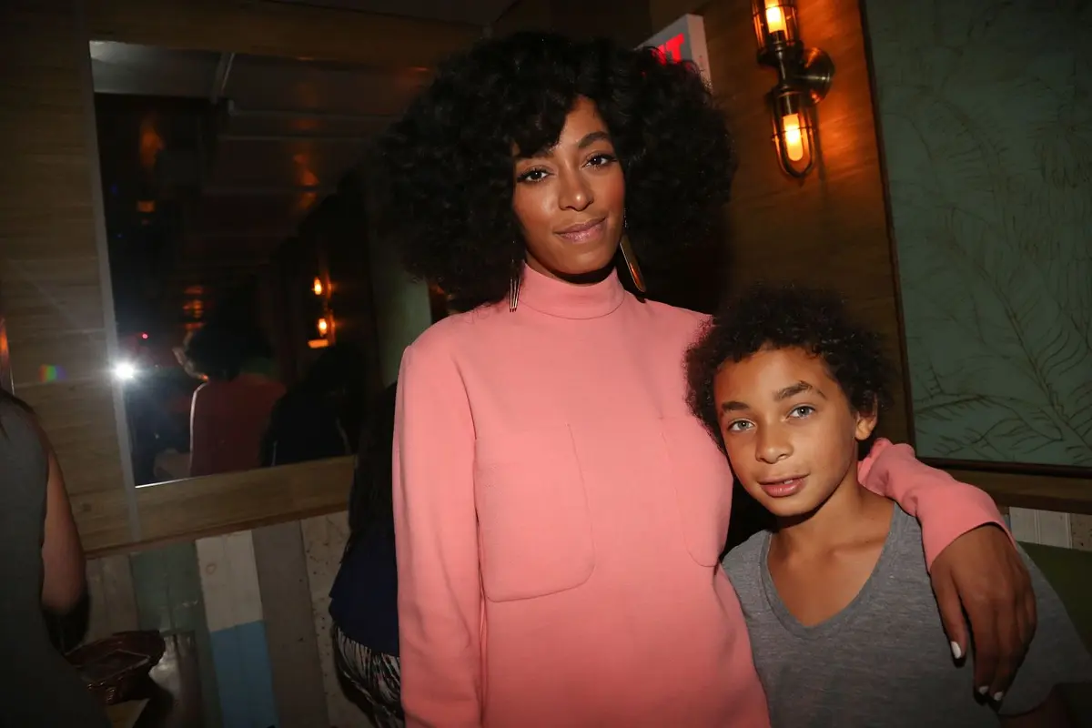 Solange Son Julez Spotted With Tommie Lee 20 Year Gap