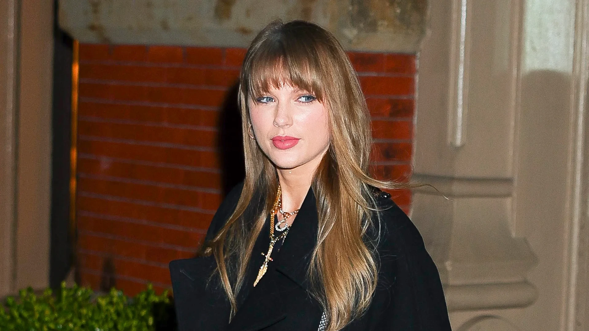 Taylor Swift Reenters Blake Lively and Justin Baldoni Court Clash as Trial Nears