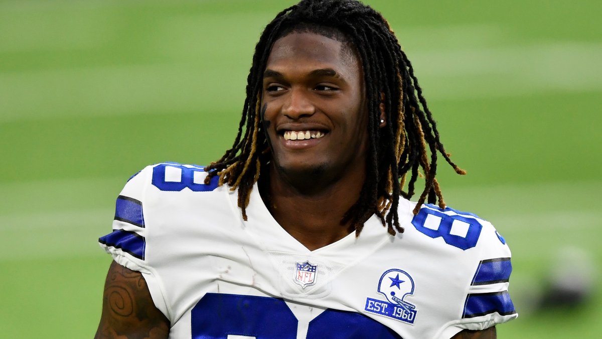 CeeDee Lamb Contract Restructure Has Cowboys Fans Buzzing