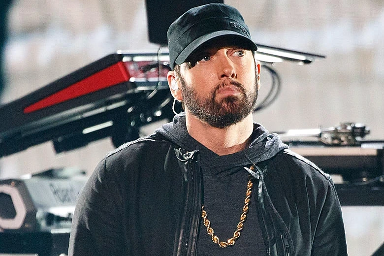 Eminem Posts 18 Year Sobriety Coin After Health Scare
