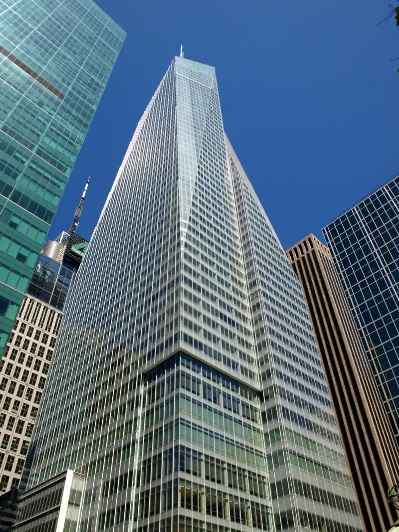 Elderly Woman Reportedly Decapitated After Jumping From 28th Floor In NYC